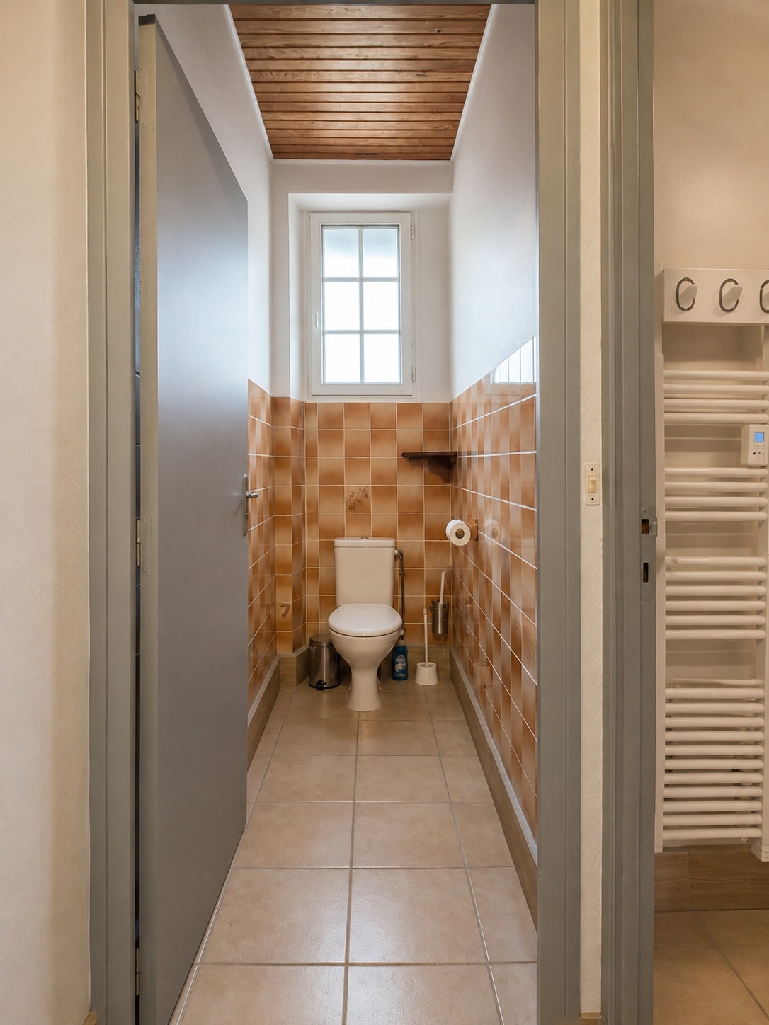 la_jarrige_wc_rez